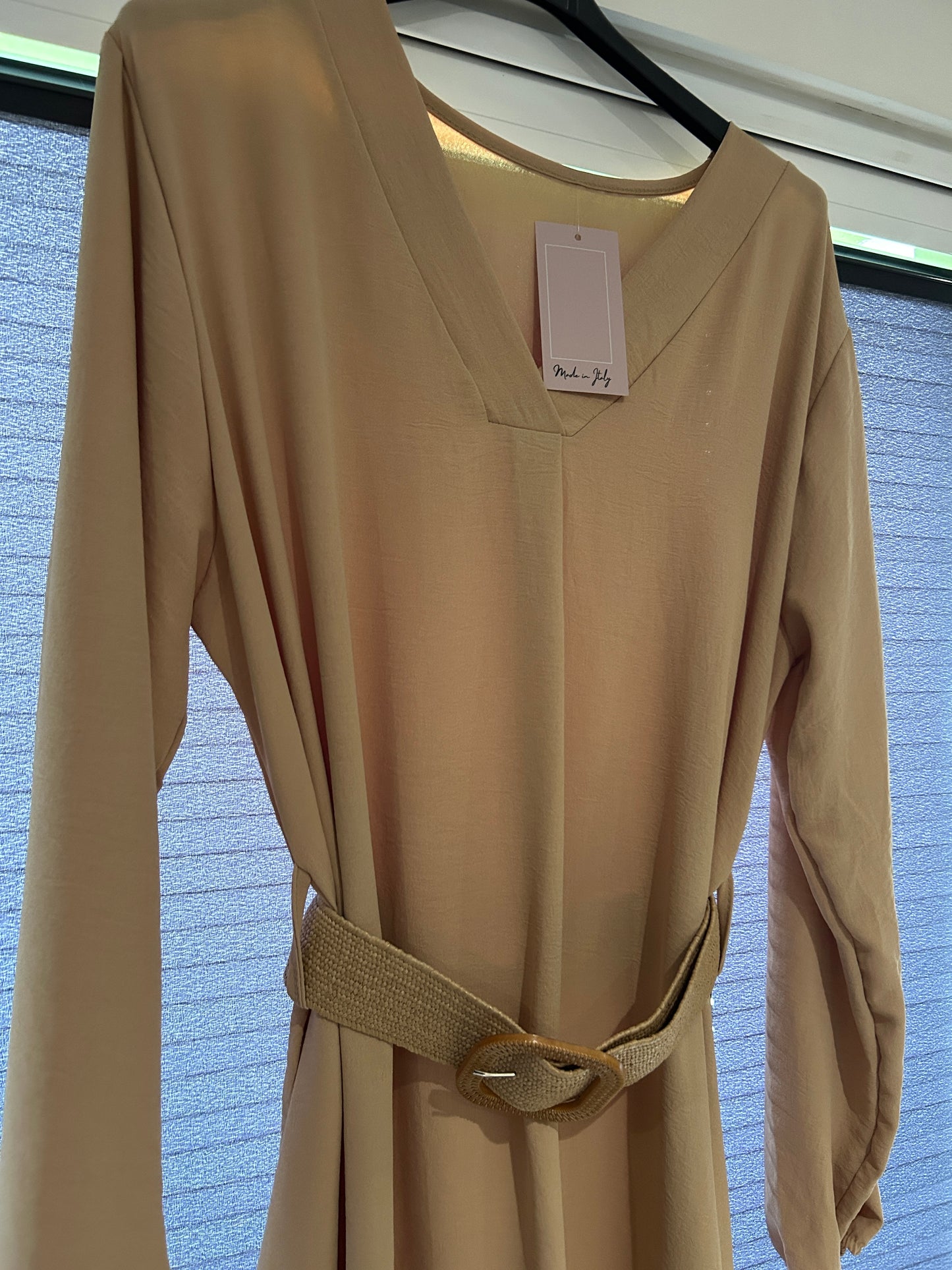 Eleanor dress beige